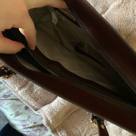 Unused Michael Kors Voyager Bag - Picture 2 of 8